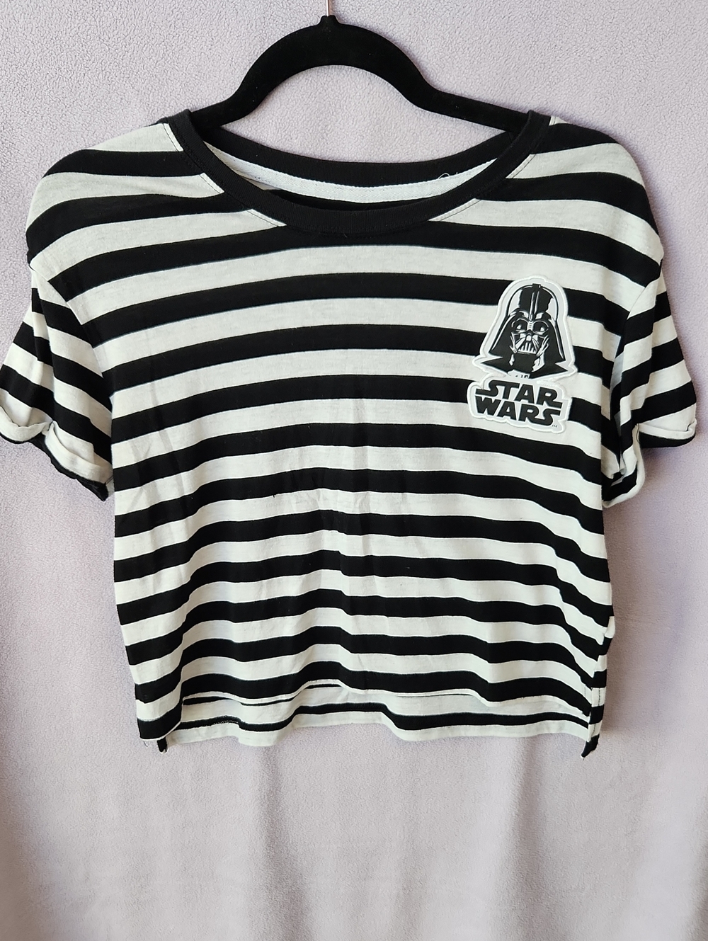 ✨️3/$20✨️ Star Wars Black and White Striped Cropped Tee with Darth Vader Patch